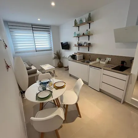 Estudio Nuevo Amanecer Apartment